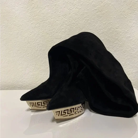 Versace Greek, Boots over the knee, black suede, 38 European - Picture 7 of 8